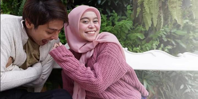 Pakai Baju Kembaran Warna Pink, Lesti Kejora dan Rizky Billar Bikin Netizen Baper!