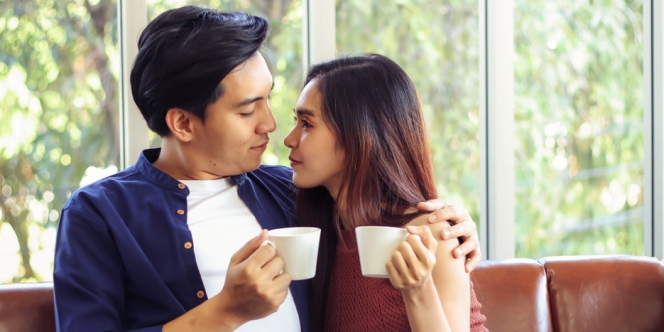 Cara Efektif Mengomunikasikan Keinginan buat Gak Kontak Fisik Berlebih ke Pasangan