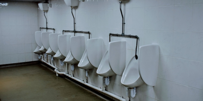 Perusahaan di Cina Dikecam karena Pasang Timer Untuk Mengatur Waktu Karyawannya di Toilet