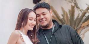 10 Potret Bella Aprilia, Model Cantik yang Akan Menikah dengan Ivan Gunawan