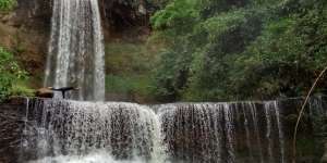 Indahnya Curug Ciastana, Air Terjun Dua Kolam yang Memanjakan Mata