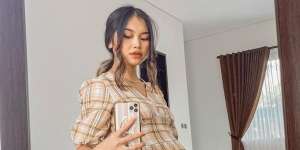 Ini Potret Elisabeth Kurniawan Istri Kim Kurniawan yang Lagi Hamil Besar Tapi Tetap Lakukan Olahraga