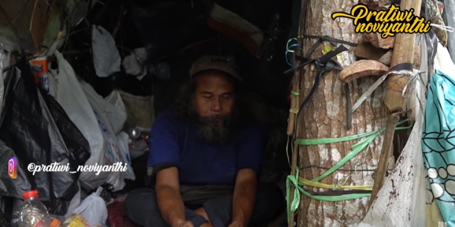 Punya Gangguan Mental, Abah Kamil Malah Ditelantarkan Keluarganya dan Tinggal di Tumpukan Sampah