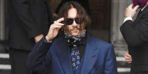 Tersandung Kasus KDRT, Warner Bros Resmi Pecat Johnny Depp dari Sekuel Film Fantastic Beast?