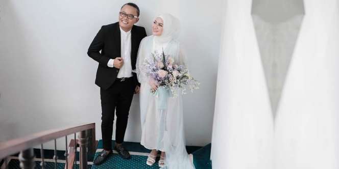 Jelang Hari Pernikahan, Ini 6 Momen Prewedding Sule dan Nathalie Holscher yang Sweet Abis!