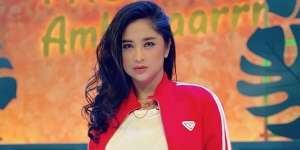 Setelah Brisia Jodie, Kini Dewi Perssik Juga Alami Teror Mistis!