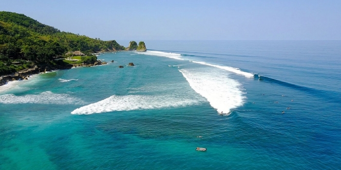 Pantai Nihiwatu, Lokasi Surfing Paling Legendaris yang Ada di Sumba