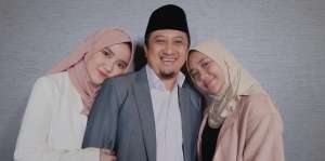 Rayakan Ulang Tahun, 2 Putri Ustadz Yusuf Mansur Luncurkan Buku Bersamaan