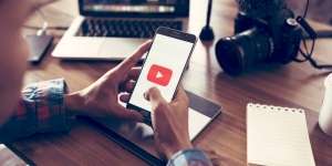 Youtube Segera Luncurkan Fitur Panel Cek Fakta di Indonesia