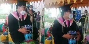 Wisuda Drive Thru dengan Naik Odong-Odong, Aksi Pemuda Jadi Sorotan Warganet