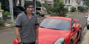 Mobil Anji Dibobol Maling, Kehilangan Dompet dan Sejumlah Barang Elektronik