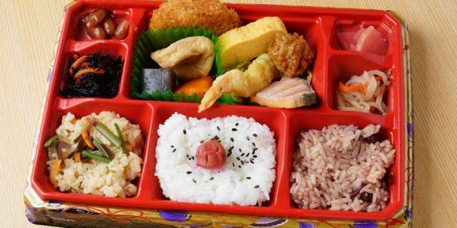 Mengenal Cita Rasa Lokal Ekiben, Kotak Makan Siang di Jepang yang Wajib Dicoba Saat Berpergian