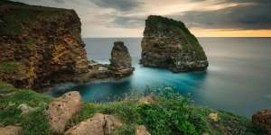 Gunung Tunak, Surga Tersembunyi di Pulau Lombok yang Mirip Twelve Apostles Victoria Australia 