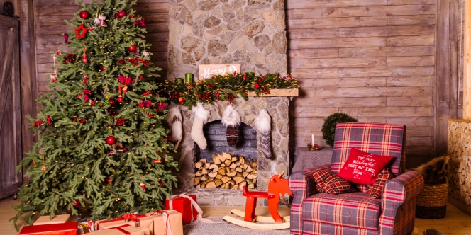 Ide Pohon Natal Tiruan untuk Dekorasi di Rumah