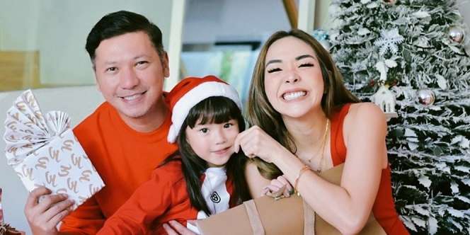 Bukan dengan Pacar Baru, Gading Marten Justru Rayakan Natal Bersama Gisella Anastasia dan Gempi