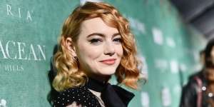 Selamat! Emma Stone Dikabarkan Hamil Anak Pertamanya