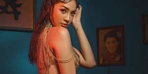 Pamer Kulit Eksotisnya, Bikini Anya Geraldine Ini Bikin Netizen Salfok!