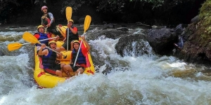 Asiknya Rafting di Songa Adventure, Arung Jeram Terbaik Se-Jawa Timur yang Bikin Ketagihan