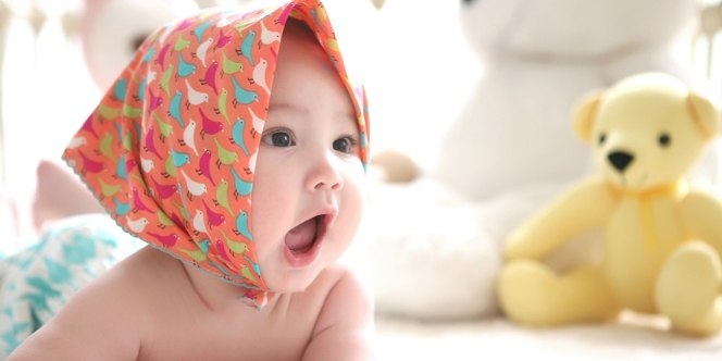Kapan Bayi Mulai Tumbuh Gigi?