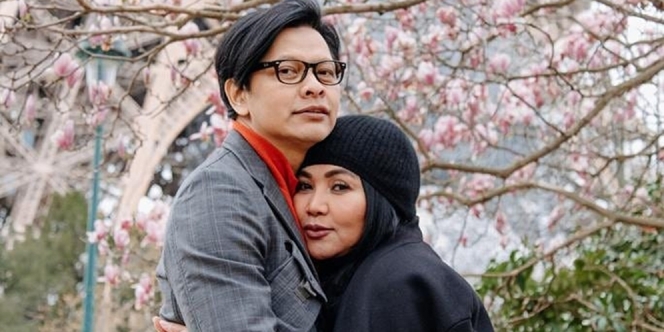 Menikah 27 Tahun, Dewi Gita Akui Armand Maulana Gak Tahu Cara Jadi Suami!