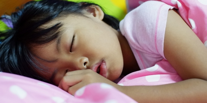 Kebiasaan Tidur Mangap Pada Anak Bisa Jadi Tanda Masalah Kesehatan, Jangan Dibiarkan!