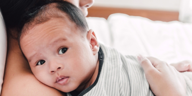 Fakta Menyusui Saat Gigi Bayi Mulai Tumbuh yang Perlu Diketahui Para Ibu