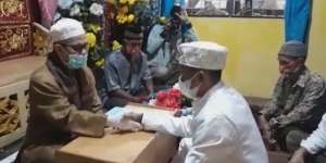 Kelewat Unik, Pasangan Ini Nikah dengan Mahar 350 Butir Telur!