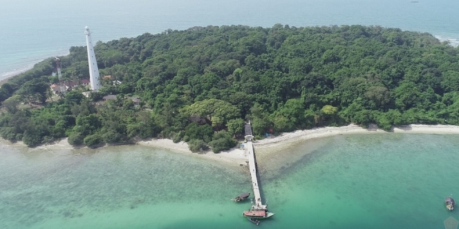 Menyusuri Pulau Laki, Wisata Bahari Tak Berpenghuni di Kepulauan Seribu