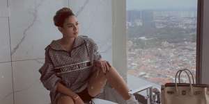 Rilis Lagu Terbarunya, Nikita Mirzani Bocorkan Biaya Produksi Video Klip yang Capai Milyaran