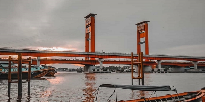 Menilik Kisah Mistis di Balik Jembatan Ampera yang Jadi Ikon Kota Palembang
