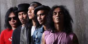 Lirik Lagu Ku Tak Bisa - Slank