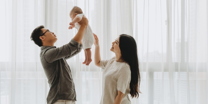 5 Kesalahan yang Sering Dilakukan Orang Tua Baru Saat Rawat Anak Pertama