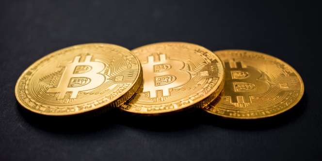 Harga Bitcoin Kembali Pecahkan Rekor, Hampir Tembus Rp 700 Juta ...