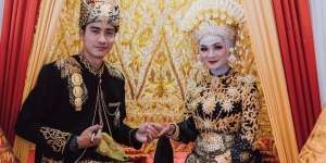 Menikah Lewat Taaruf, Evan Marvino Kaget dengan Sikap Istri di Pagi hari