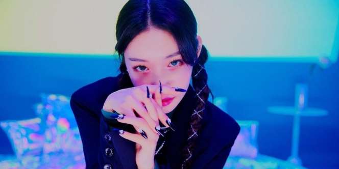 Lirik Lagu Bicycle - CHUNG HA