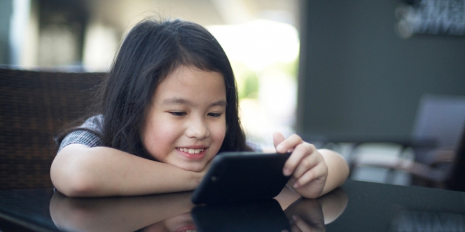 Peneliti Sebut Banyak Anak-Anak Bohong Soal Umur Saat Bikin Akun Media Sosial