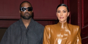 Kim Kardashian Resmi Gugat Cerai Kanye West Setelah Hampir 7 Tahun Menikah
