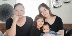 Bertema Monokrom, Ini Potret Perayaan Ulang Tahun Anak Sulung Ringgo Agus Rahman!