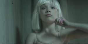 Lirik Lagu Chandelier - Sia