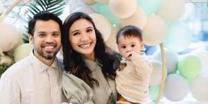 Genap Setahun, Ini 8 Potret Perayaan Ulang Tahun Baby Lucas Anak Acha Sinaga