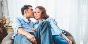 Auto Keinget Terus, Berikut 5 Teknik Ciuman yang Bisa Bikin Pasangan Semakin Cinta