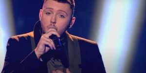 Lirik Lagu Impossible - James Arthur