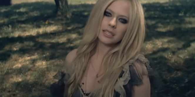 Lirik Lagu When You're Gone - Avril Lavigne