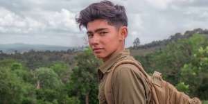 Pesona Andrew Kalaweit, Youtuber Blasteran Perancis yang Pernah Tinggal Sendiri di Hutan Kalimantan