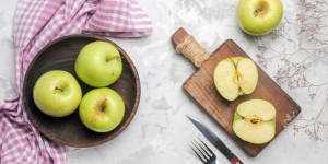 13 Manfaat Apel Hijau Sebagai Minuman Jus untuk Ibu Hamil dan Diet