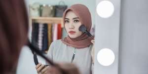 7 Rekomendasi Blush On untuk Bantu Wajah Tetap Segar Meski Sedang Berpuasa