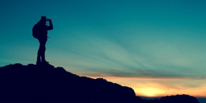 Puasa Tetap Lancar, Ini Tips Mendaki Gunung Saat Ramadan
