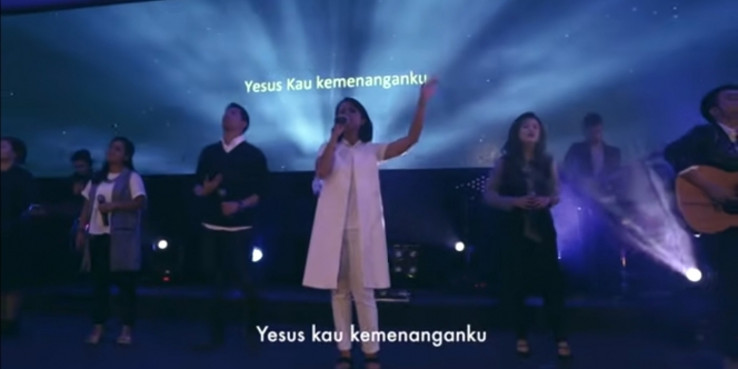 Lirik Lagu Yesus Padamu Ku Berseru - Symphony Worship