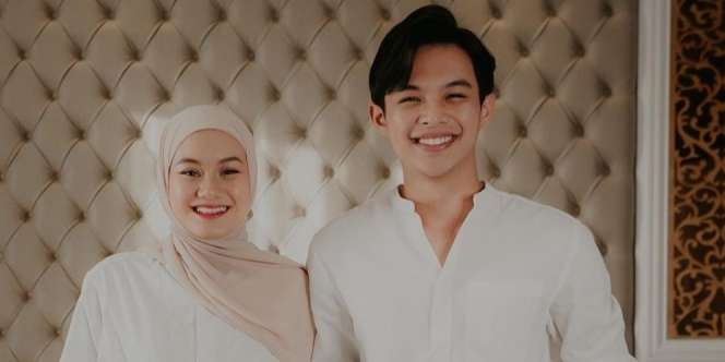 Dinda Hauw Belum Melahirkan, Rey Mbayang Sudah Ingin Sang Istri Hamil Lagi