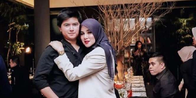 Makin Ganteng Ini 10 Potret Sean Michael Alexander anak Sulung Olla Ramlan
